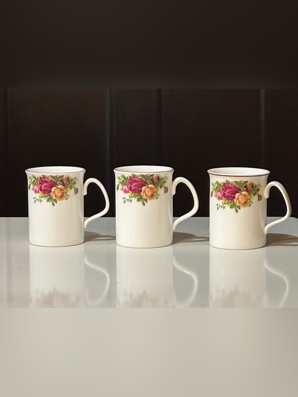 Vintage Royal Albert Old Country Roses Coffee Tea Mugs Set of 3 Modern Red Rim